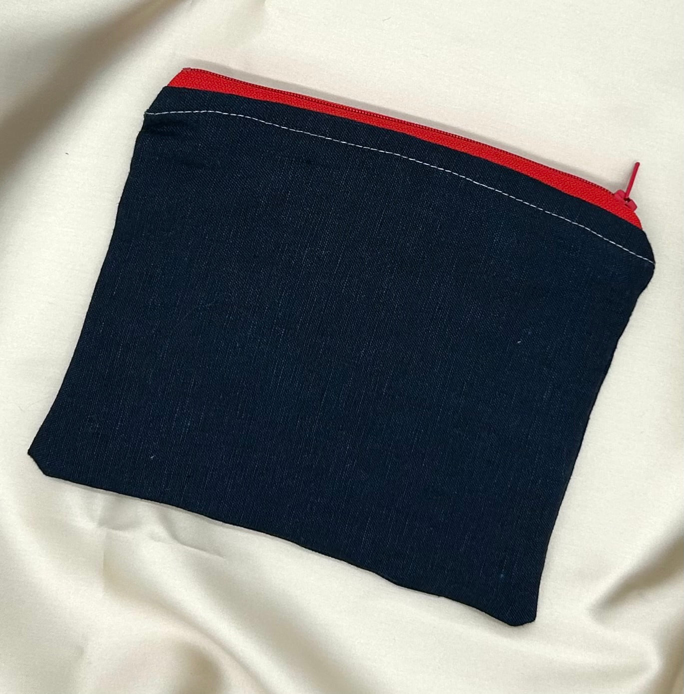 Zipped Pouch - Darom Adom