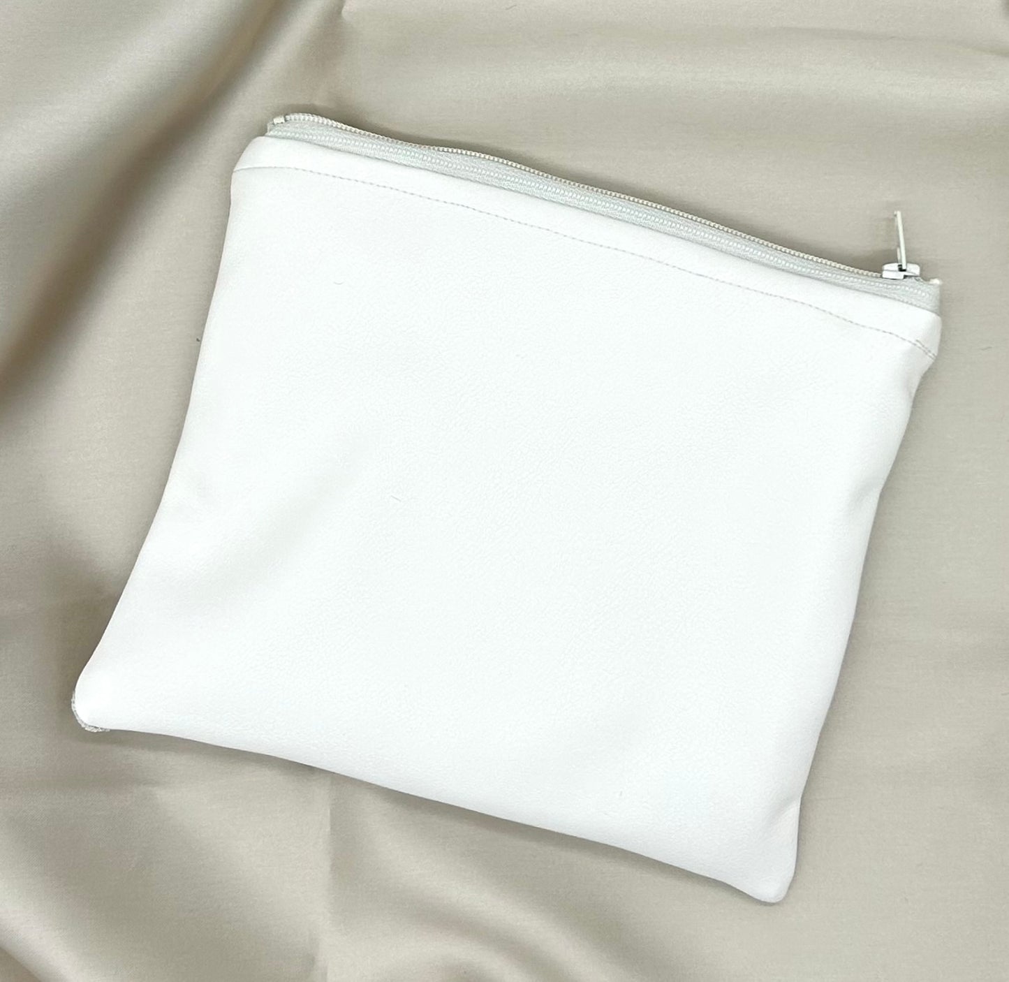 Zipped Pouch - Fuscia Wildflowers