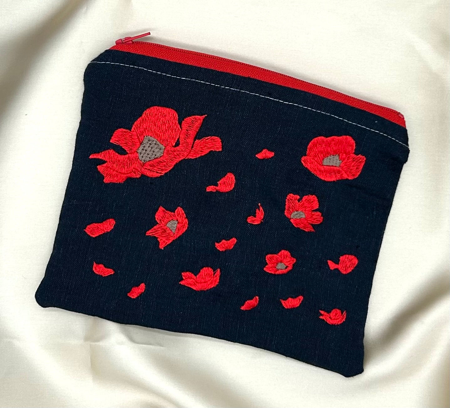 Zipped Pouch - Darom Adom