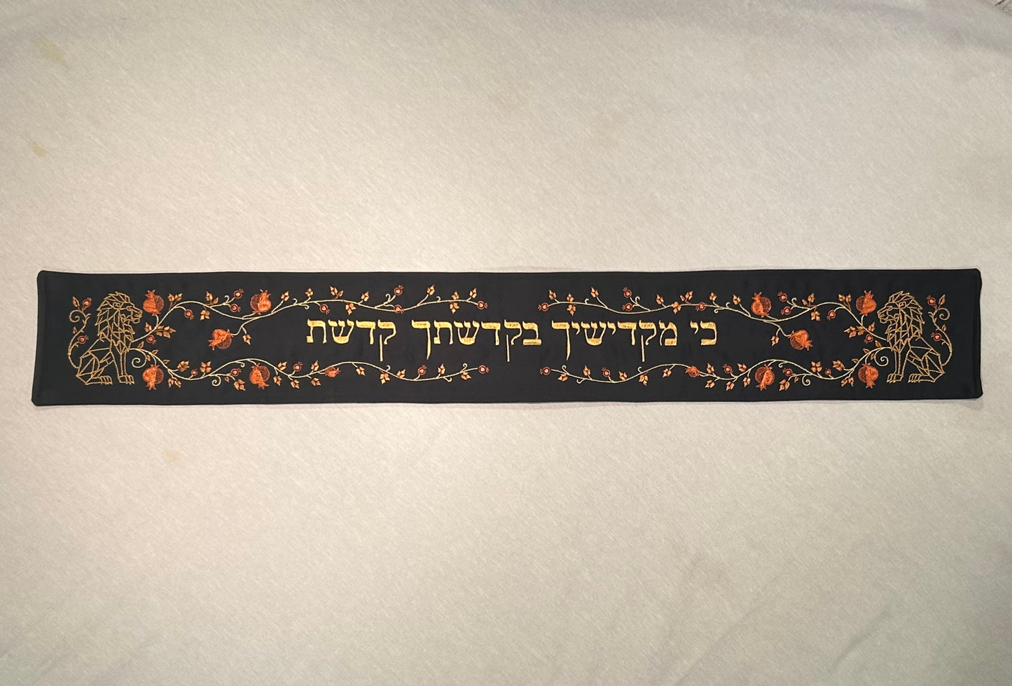 Atara - tallit collar